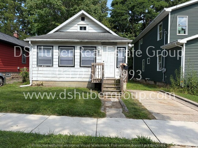 property at 1219 McCullough St