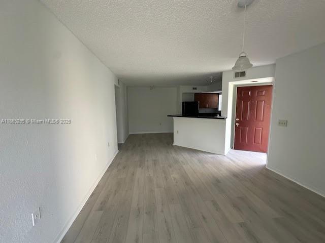 13060 Vista Isles Dr in Sunrise, FL - Building Photo - Building Photo