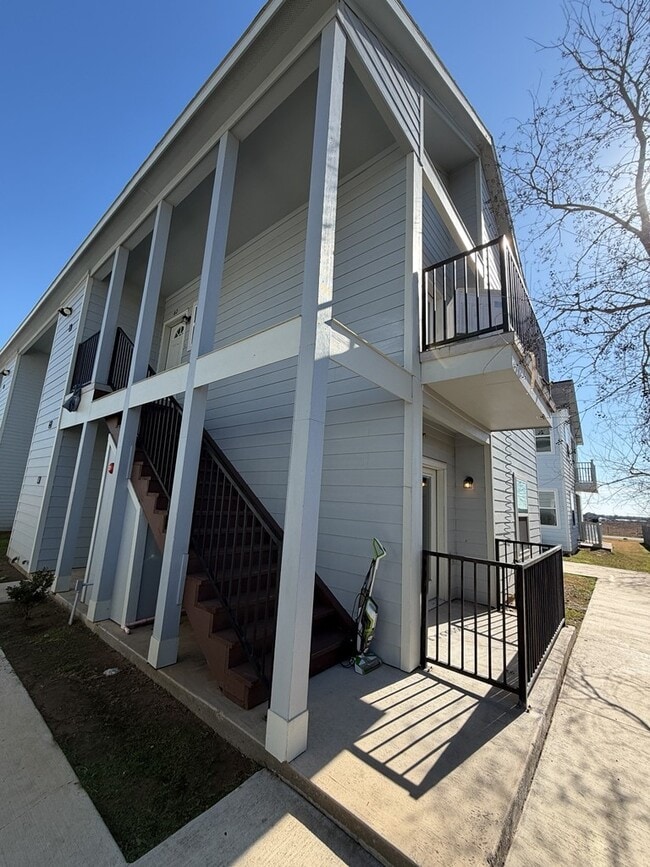 property at 430 Schmidt Rd