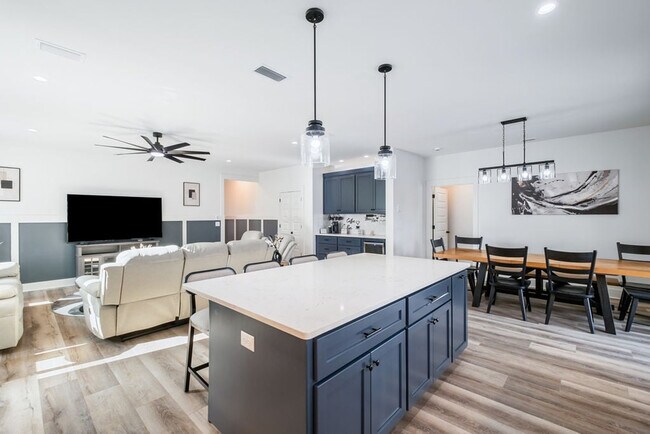 238 Oleander Dr in Panama City, FL - Building Photo - Building Photo