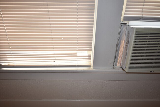 property at 4618 Clay St