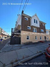2053 N Wanamaker St in Philadelphia, PA - Building Photo - Building Photo