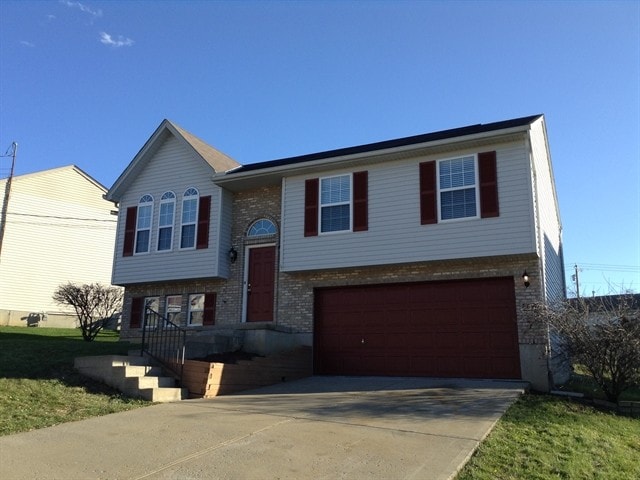 property at 2479 Camellia Ct