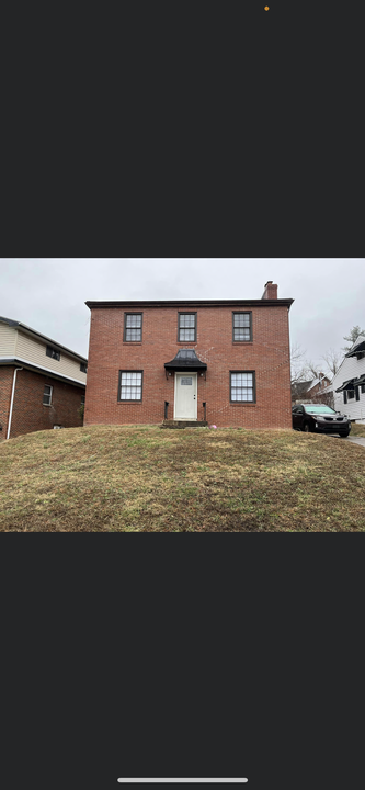 1734 Wiltshire Blvd in Huntington, WV - Building Photo