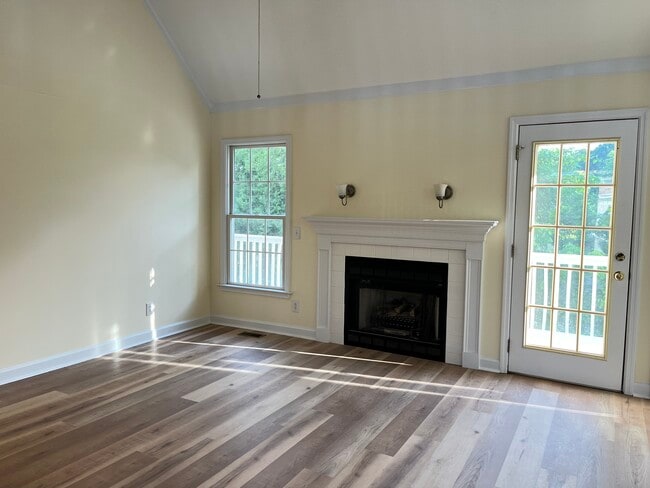 6 Willow Tree Ct in Johnson City, TN - Building Photo - Building Photo