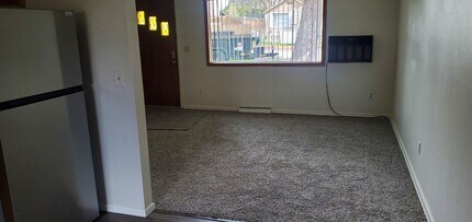 4217 N Burns Rd in Spokane Valley, WA - Foto de edificio - Building Photo