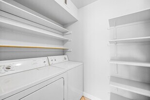 1455 N Alma School Rd in Mesa, AZ - Building Photo