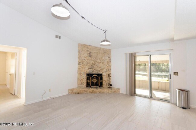 2673 Kersey Ct in Jacksonville, FL - Building Photo - Building Photo