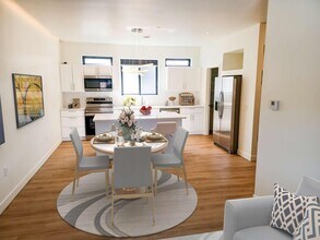 Theodora Rowhomes in Eau Claire, WI - Building Photo - Building Photo