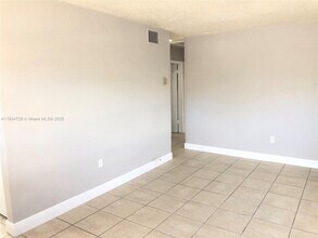 1434 SW 22nd Ave in Miami, FL - Building Photo - Building Photo