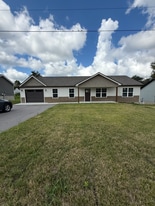 127 Sky View Meadow Dr in Crossville, TN - Building Photo