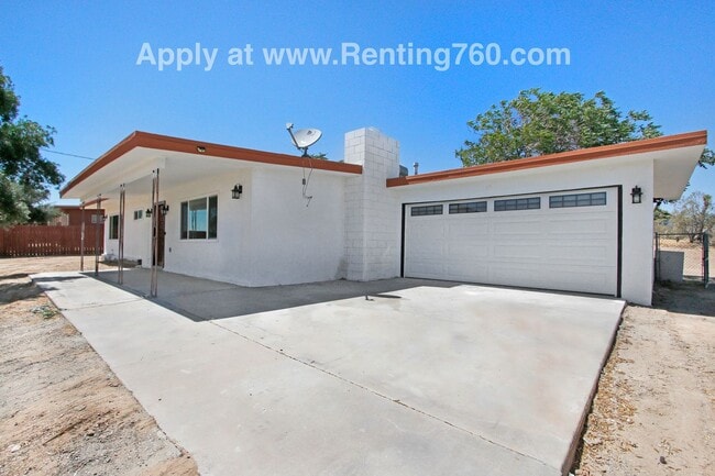 59128 Nelson Ave in Yucca Valley, CA - Building Photo - Building Photo