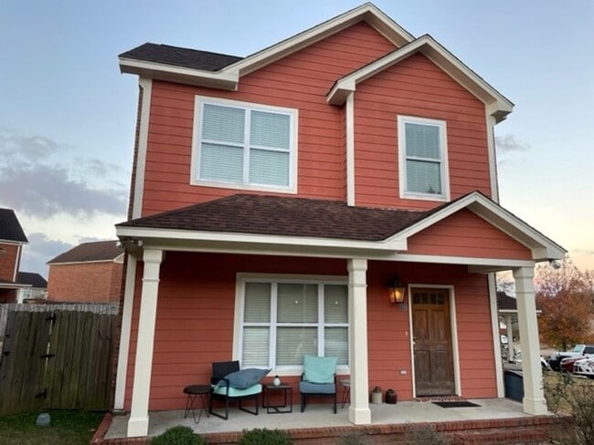 property at 19 Aspen Loop