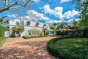 939 W 47th Ct in Miami Beach, FL - Building Photo