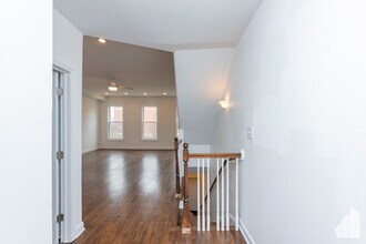 1426 N Greenview Ave, Unit 3 in Chicago, IL - Building Photo - Building Photo
