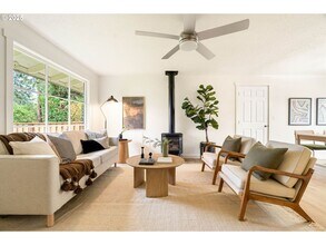 4209 NE 56th Ave in Portland, OR - Building Photo - Building Photo