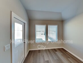 10413 SW 41st Pl in Oklahoma City, OK - Foto de edificio - Building Photo