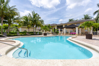 Legacy at Dadeland in Miami, FL - Foto de edificio - Building Photo