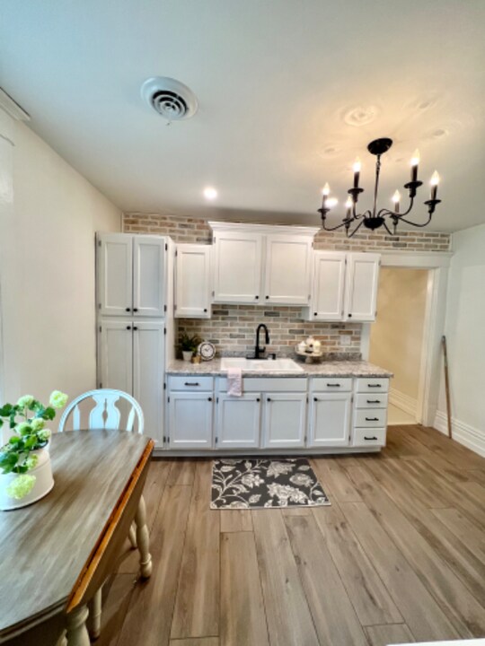 633 5th St in Huntington, WV - Building Photo