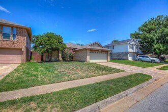 8533 Brushy Creek Trail in Fort Worth, TX - Building Photo - Building Photo