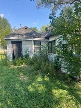 123 Grant St in Potomac, IL - Building Photo - Building Photo