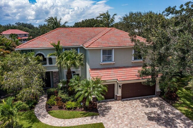 257 Spoonbill Ln N in Jupiter, FL - Building Photo - Building Photo