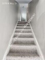 107 W Mill St in Nesquehoning, PA - Building Photo