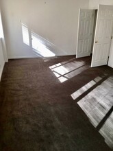107 S 12th St-Unit -1 in Pittsburgh, PA - Building Photo - Building Photo