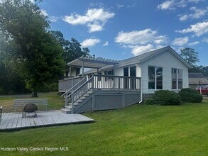 56 Yale Ct in Kingston, NY - Building Photo - Building Photo