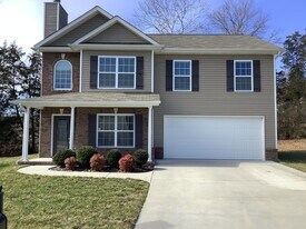 7761 Budding Vine Ln in Knoxville, TN - Building Photo