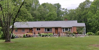 9517 Brock Rd in Spotsylvania, VA - Building Photo