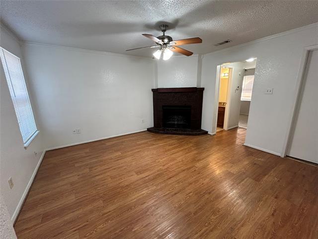 3006 W Sycamore Cir in Euless, TX - Building Photo - Building Photo