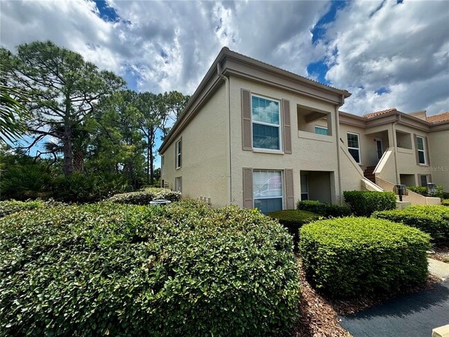 4377 Longmeadow in Sarasota, FL - Building Photo - Building Photo