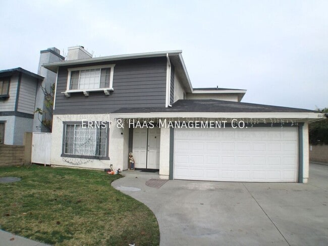 8621 1/2 Cedar St in Bellflower, CA - Building Photo - Building Photo