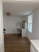 2417 W Gray St in Tampa, FL - Building Photo - Building Photo