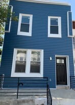 7049 Saybrook Ave in Philadelphia, PA - Building Photo