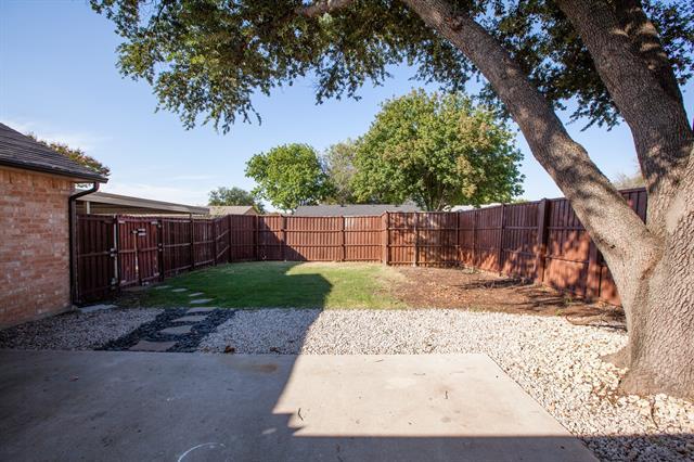 5713 Baker Dr in The Colony, TX - Building Photo - Building Photo