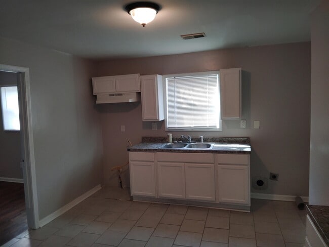1004 Alaska St in Memphis, TN - Building Photo - Building Photo