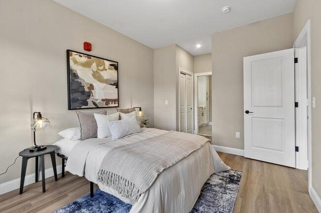 1801 W Katella Ave in Anaheim, CA - Building Photo - Building Photo