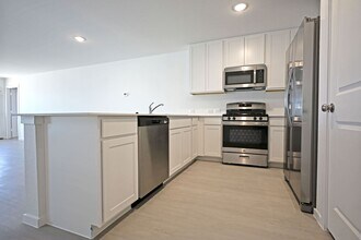 3737 Swift Fox Rd in New Braunfels, TX - Building Photo - Building Photo