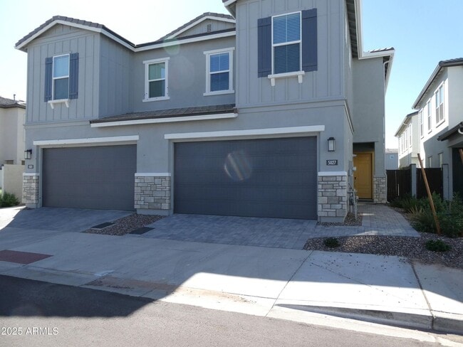property at 5027 E Gallop Wy