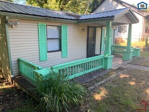 3015 Sunset Ave in Knoxville, TN - Building Photo - Building Photo