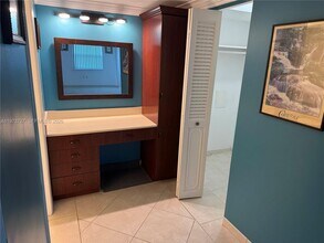 3920 Inverrary Blvd in Lauderhill, FL - Building Photo - Building Photo