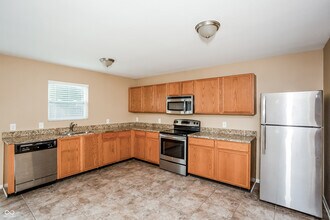 10902 Spirit Dr in Ingalls, IN - Building Photo - Building Photo