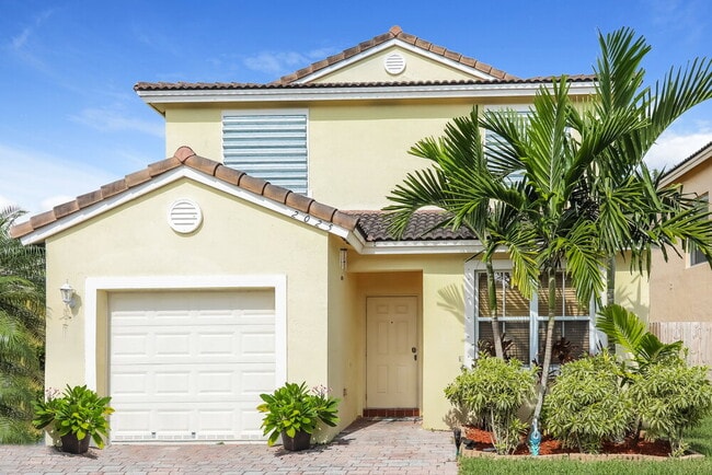 property at 2025 SE 14 St