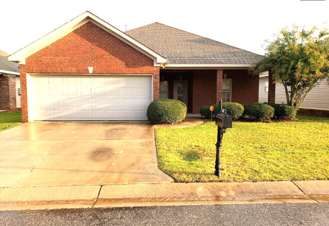 331 Split Rail Dr in Tuscaloosa, AL - Foto de edificio