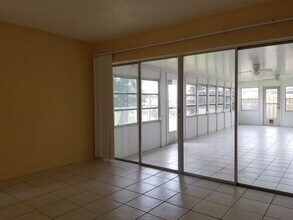 6242 Fabian Rd in North Port, FL - Building Photo - Building Photo