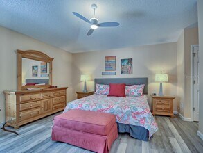 1952 Peachtree Ave in the Villages, FL - Building Photo - Building Photo