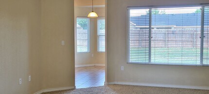 2928 Elizabeth Ct in Clovis, NM - Building Photo - Building Photo