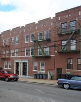 26-19 30th St Apartamentos